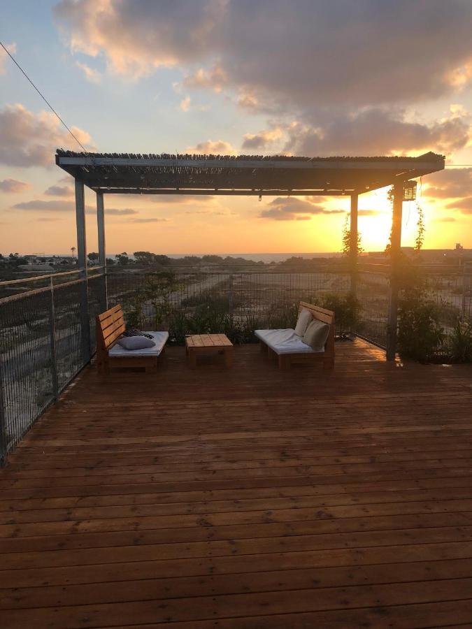 Atlit Rooftop Glamping מראה חיצוני תמונה