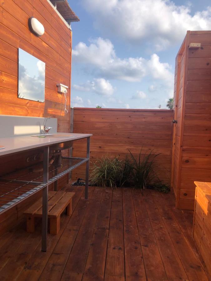 Atlit Rooftop Glamping מראה חיצוני תמונה