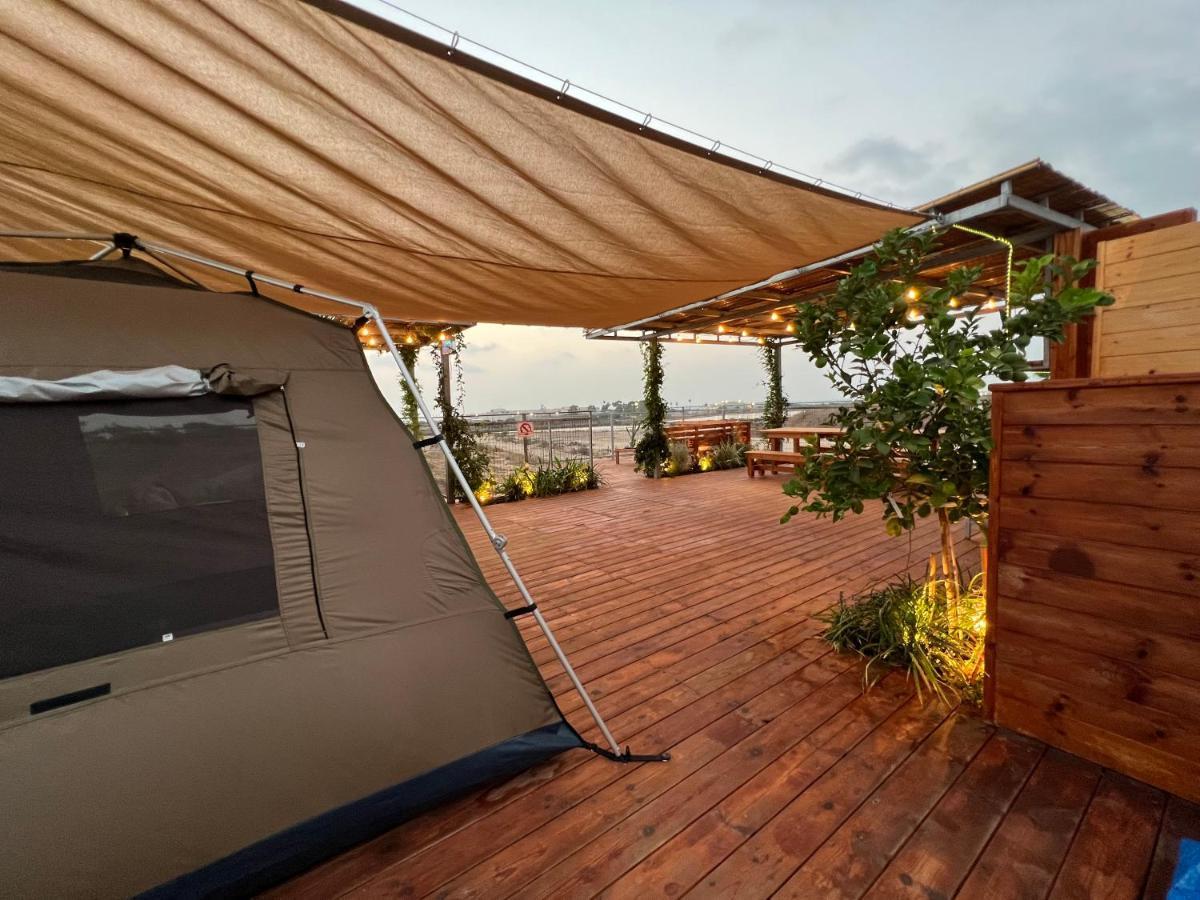 Atlit Rooftop Glamping מראה חיצוני תמונה